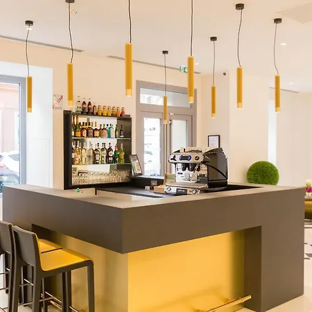 Szálloda Azur Riviera 4*