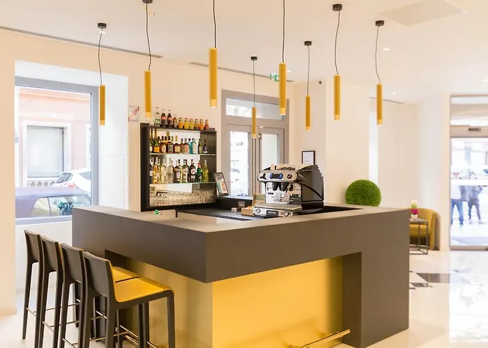 Hotell Azur Riviera 4*