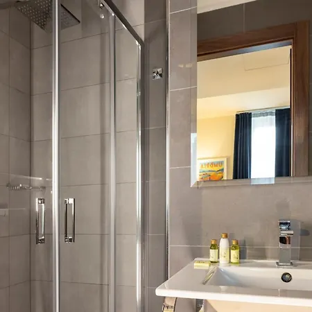 Azur Riviera Hotell Nice