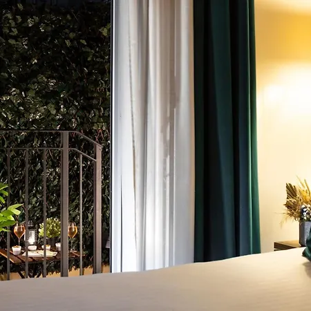 Azur Riviera Отель Ницца