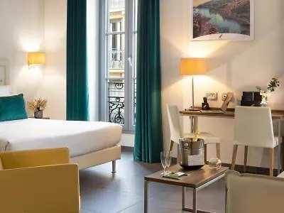 Azur Riviera Hotell