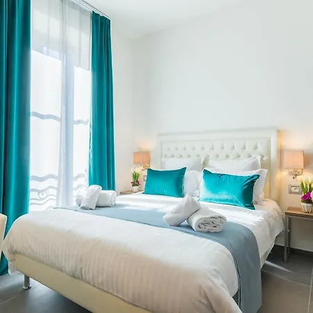 Hotell Azur Riviera