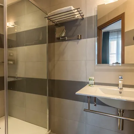 Azur Riviera Hotell Nice