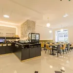 Azur Riviera Hotel
